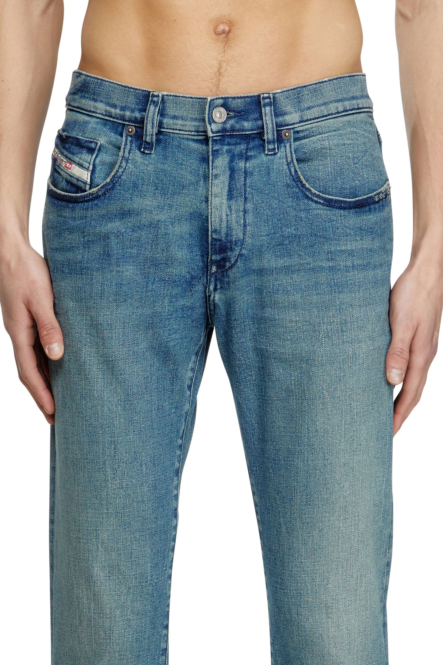 Slim Fit Jeans for Men – Modern and Versatile Style – James