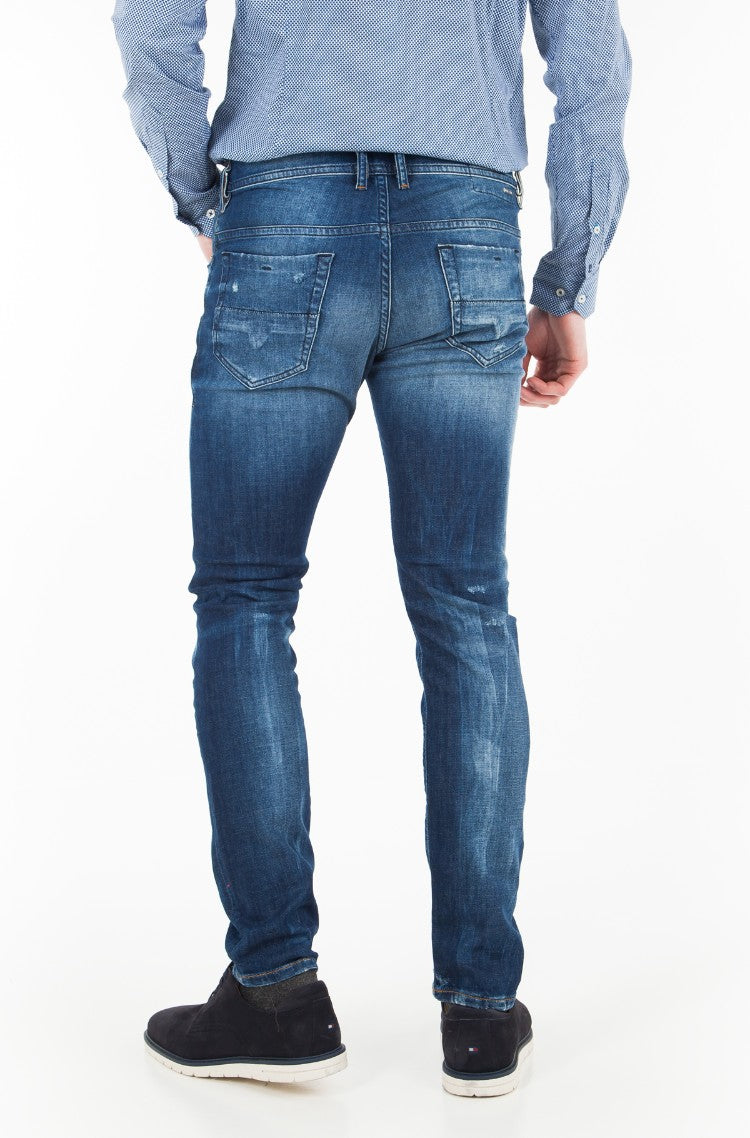 Slim Fit Ripped Jeans for Men – Stylish and Comfortable – Jake