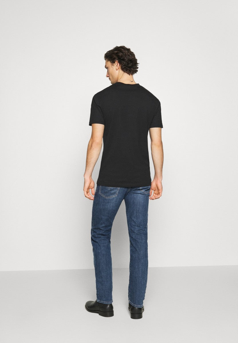 Straight-Leg Stretch Denim Jeans with Button Fly – Daniel