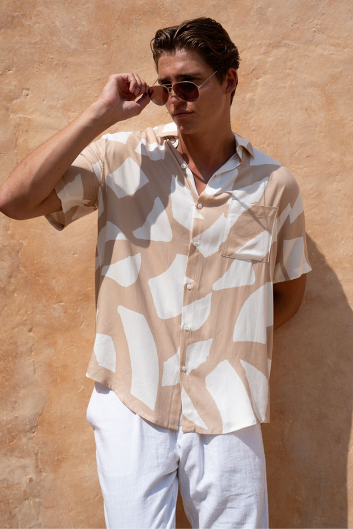 Vintage Shirt- A perfect summer vibe