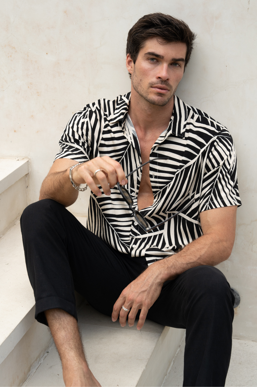Breezy Palm Pattern Shirt - Perfect for Every Occasion!