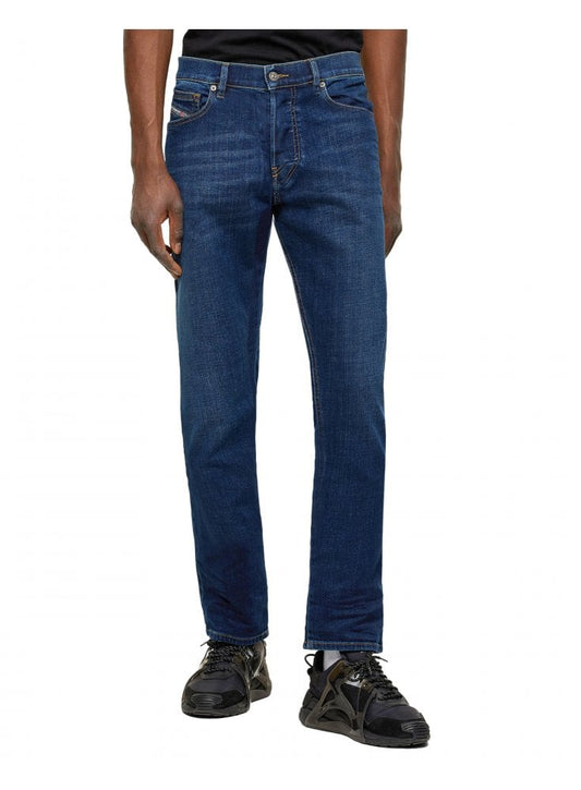 Straight Leg Stretch Denim Jeans for Everyday Comfort – Nathan