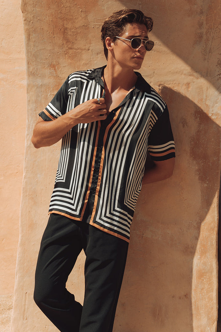 Abstract line pattern shirt